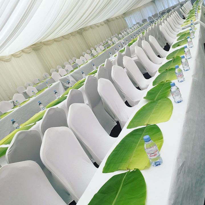 Banana leaf sit down meal for 600 guests 🍃🍴contact us f... 